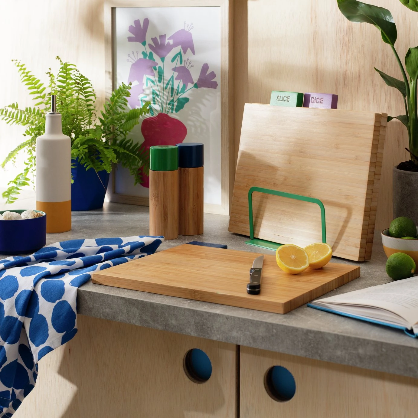 Habitat Emerald Bamboo Chopping Boards - Set Of 3 4 Habitat Emerald Bamboo Chopping Boards - Set Of 3 - Image 2