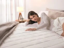 Dreamland Organic Cotton Warming Mattress Protector-Double -Habitat 4886299 R Z012A