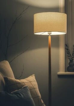 Habitat Pole Floor Lamp Base Only - Oak 8 Habitat Pole Floor Lamp Base Only - Oak -Habitat 9456033 R Z002C