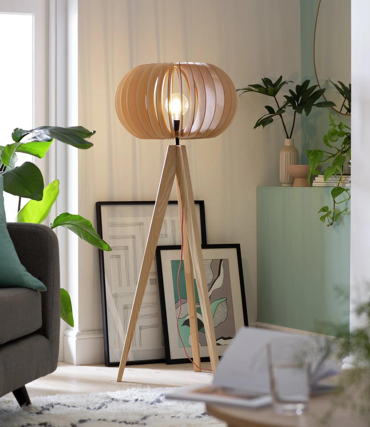 Habitat Achille Ash Wooden Tripod Floor Lamp - Oak 11 Habitat Achille Ash Wooden Tripod Floor Lamp - Oak - Image 9